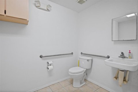 Immobilier commercial à vendre à Tampa, Floride: 241.55 m2 № 1403803 - photo 18