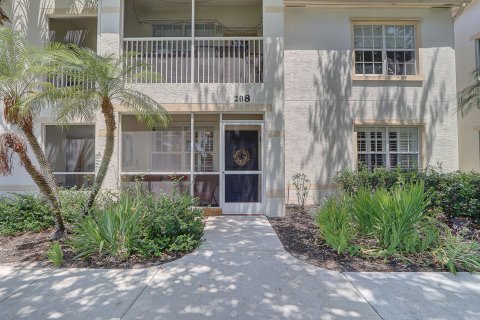 Townhouse in Stuart, Florida 2 bedrooms, 101.26 sq.m. № 1217350 - photo 8