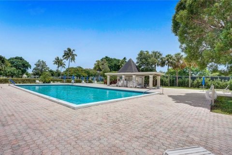 Copropriété à vendre à Coconut Creek, Floride: 2 chambres, 87.14 m2 № 1007659 - photo 25