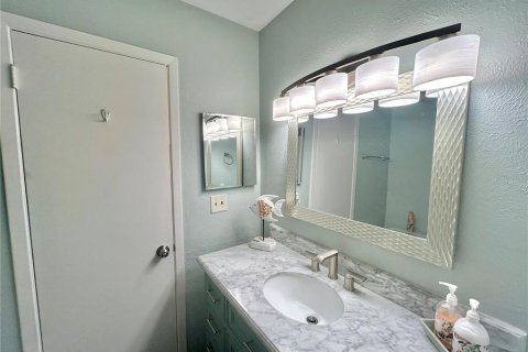 Condominio en alquiler en Saint Petersburg, Florida, 2 dormitorios, 127.74 m2 № 1358433 - foto 20