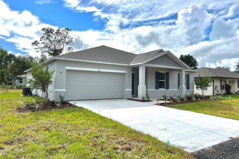 Villa ou maison à louer à Orange City, Floride: 4 chambres, 173.45 m2 № 1359091 - photo 2