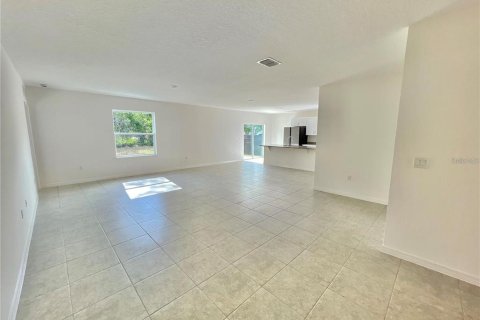 Casa en alquiler en Orange City, Florida, 4 dormitorios, 173.45 m2 № 1359091 - foto 4