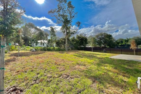 Villa ou maison à louer à Orange City, Floride: 4 chambres, 173.45 m2 № 1359091 - photo 21