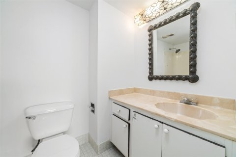 Condo in Boca Raton, Florida, 2 bedrooms  № 1098970 - photo 14