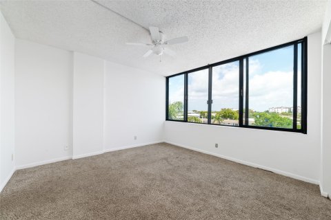 Condo in Boca Raton, Florida, 2 bedrooms  № 1098970 - photo 22