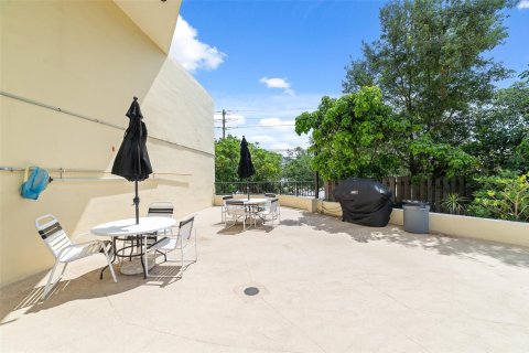 Condo in Boca Raton, Florida, 2 bedrooms  № 1098970 - photo 9