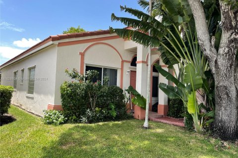 Casa en venta en Davie, Florida, 3 dormitorios, 174.28 m2 № 1282791 - foto 2