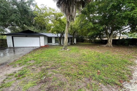 House in Merrit Island, Florida 3 bedrooms, 141.58 sq.m. № 1315324 - photo 2