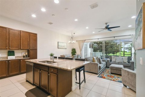 Touwnhouse à vendre à Davenport, Floride: 4 chambres, 194.54 m2 № 1342089 - photo 8