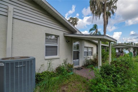 House in Lutz, Florida 3 bedrooms, 192.96 sq.m. № 1342057 - photo 5