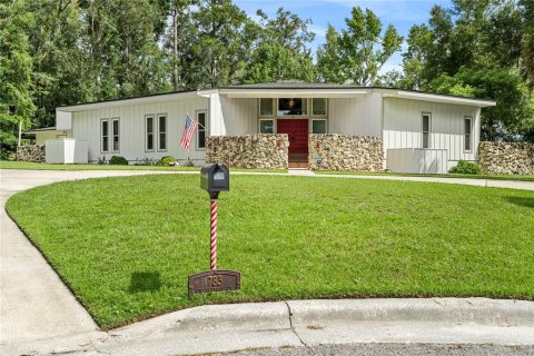 Villa ou maison à vendre à Lake City, Floride: 4 chambres, 321.81 m2 № 1342125 - photo 4