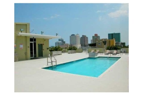 Condominio en venta en Fort Lauderdale, Florida, 1 dormitorio, 101.91 m2 № 1225619 - foto 2