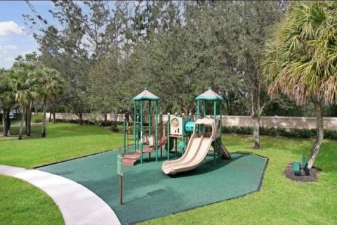 Casa en venta en Lake Worth, Florida, 5 dormitorios, 372.45 m2 № 1225620 - foto 7