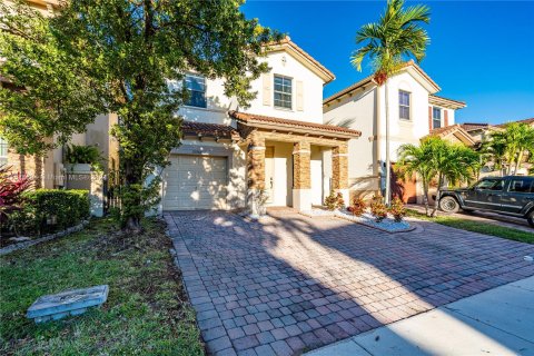 Villa ou maison à vendre à Cutler Bay, Floride: 3 chambres, 182.83 m2 № 1141048 - photo 10
