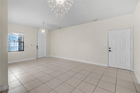 Villa ou maison à vendre à Cutler Bay, Floride: 3 chambres, 182.83 m2 № 1141048 - photo 14
