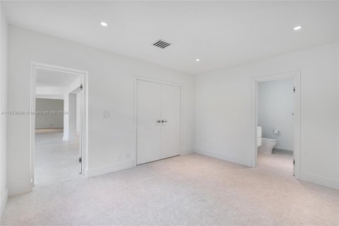 Villa ou maison à vendre à Fort Lauderdale, Floride: 5 chambres, 348.1 m2 № 1159349 - photo 28