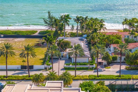 Villa ou maison à vendre à Golden Beach, Floride: 4 chambres, 436.73 m2 № 825122 - photo 3