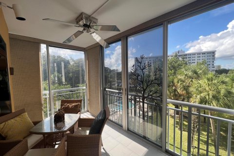 Copropriété à vendre à Hollywood, Floride: 2 chambres, 151.8 m2 № 921052 - photo 15