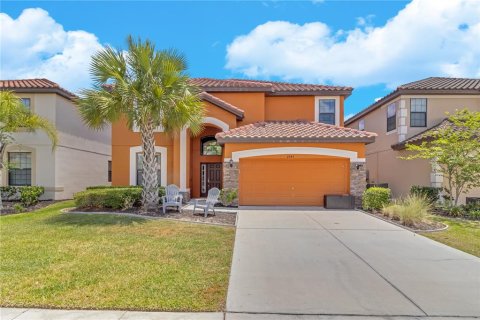 Villa ou maison à vendre à Kissimmee, Floride: 6 chambres, 267 m2 № 1350987 - photo 1