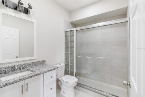 Immobilier commercial à vendre à Tampa, Floride: 241.55 m2 № 1350992 - photo 13