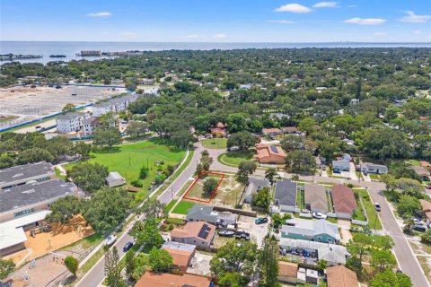 Terreno en venta en Saint Petersburg, Florida № 1359512 - foto 8