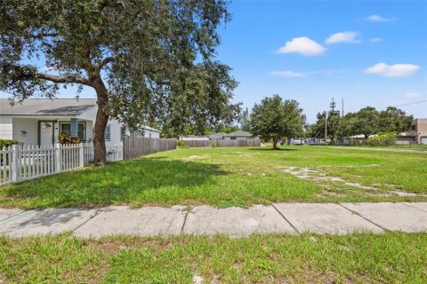 Terreno en venta en Saint Petersburg, Florida № 1359512 - foto 5