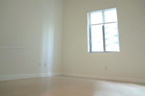 Copropriété à vendre à Miami, Floride: 2 chambres, 119.66 m2 № 1187772 - photo 25