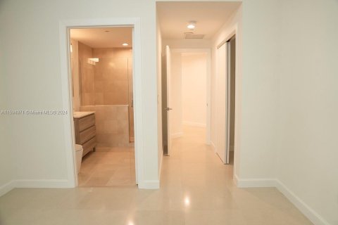 Condo in Miami, Florida, 2 bedrooms  № 1187772 - photo 18