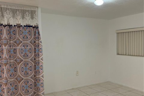 Copropriété à vendre à Miramar, Floride: 1 chambre, 58.53 m2 № 1185083 - photo 5