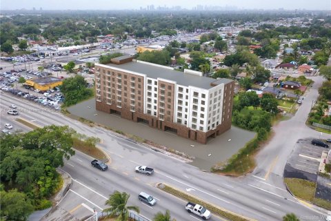 Propiedad comercial en venta en Miami, Florida № 1187526 - foto 1