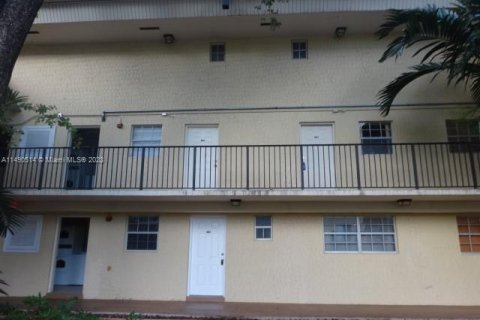 Купить кондоминиум в Майами, Флорида 2 спальни, 87.79м2, № 1077916 - фото 21