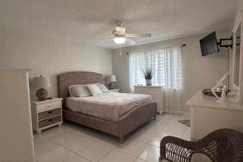 Condominio en venta en Boynton Beach, Florida, 2 dormitorios, 92.53 m2 № 856115 - foto 10