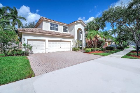 Villa ou maison à vendre à Weston, Floride: 4 chambres, 266.07 m2 № 1428447 - photo 6