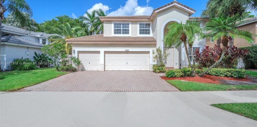 Villa ou maison à Weston, Floride 4 chambres, 266.07 m2 № 1428447