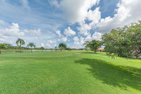 Villa ou maison à vendre à West Palm Beach, Floride: 2 chambres, 178.93 m2 № 1161772 - photo 6