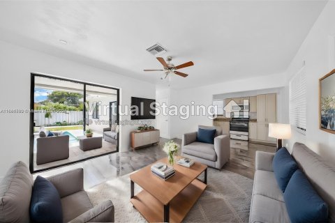 Casa en venta en Hollywood, Florida, 3 dormitorios, 93.65 m2 № 1413499 - foto 4