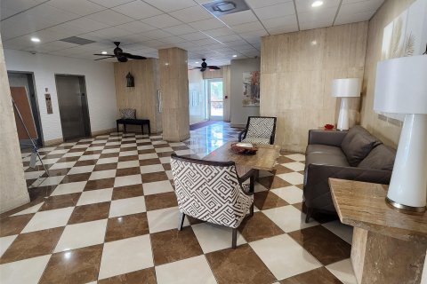 Condominio en venta en Pompano Beach, Florida, 2 dormitorios, 132.11 m2 № 914305 - foto 8