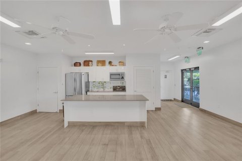 Copropriété à vendre à Pompano Beach, Floride: 1 chambre, 89.19 m2 № 968302 - photo 2