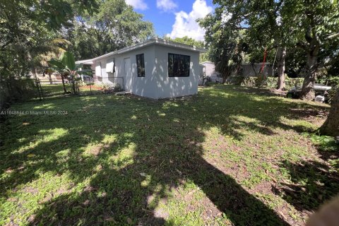 Villa ou maison à vendre à Lauderhill, Floride: 3 chambres, 70.61 m2 № 1331258 - photo 9