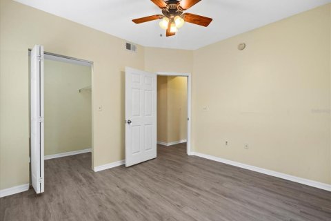 Condo in Tampa, Florida, 2 bedrooms  № 1440530 - photo 22