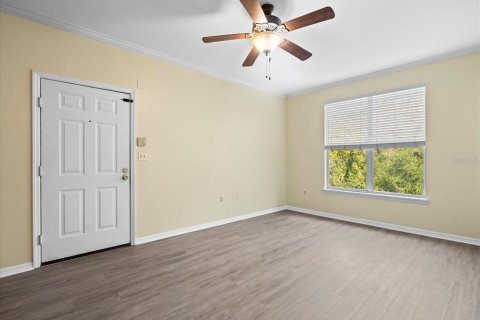 Condo in Tampa, Florida, 2 bedrooms  № 1440530 - photo 13