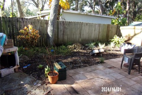 Commercial property in New Port Richey, Florida 4 bedrooms, 102.56 sq.m. № 1390359 - photo 16