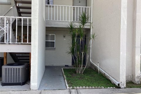 Condominio en venta en Clearwater, Florida, 2 dormitorios, 83.61 m2 № 1390358 - foto 1