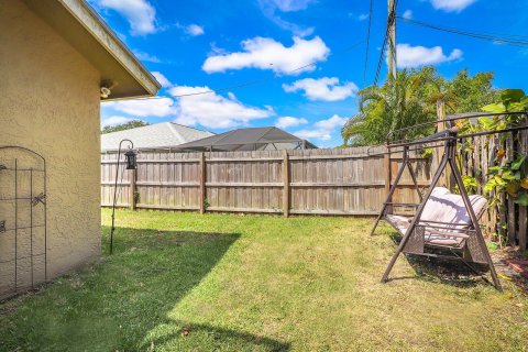 House in Jupiter, Florida 3 bedrooms, 129.97 sq.m. № 1132978 - photo 9