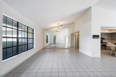 House in Wellington, Florida 3 bedrooms, 171.96 sq.m. № 1119892 - photo 26