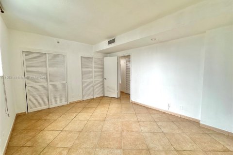 Copropriété à vendre à Hollywood, Floride: 1 chambre, 75.9 m2 № 1119369 - photo 20