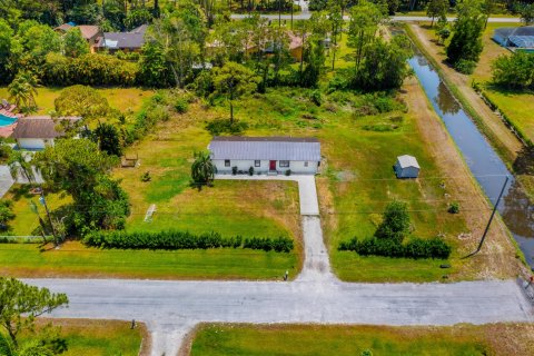 House in West Palm Beach, Florida 3 bedrooms, 142.7 sq.m. № 1183644 - photo 25