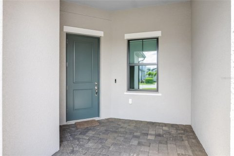 House in Naples, Florida 2 bedrooms, 145.76 sq.m. № 1156787 - photo 3