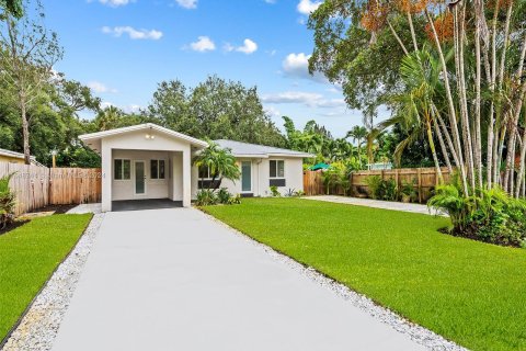 Casa en venta en Fort Lauderdale, Florida, 4 dormitorios № 1345417 - foto 7