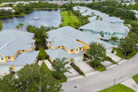 Copropriété à vendre à Punta Gorda, Floride: 3 chambres, 238.94 m2 № 1307266 - photo 2